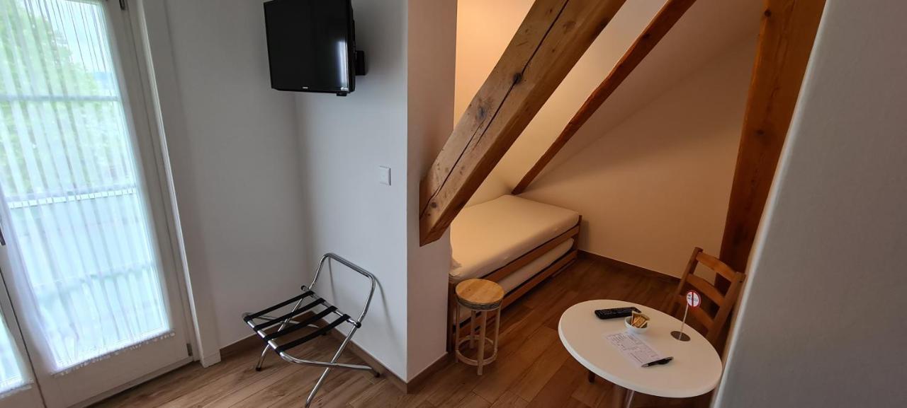 Hotel Restaurant Cave Bel-Air Praz  ภายนอก รูปภาพ