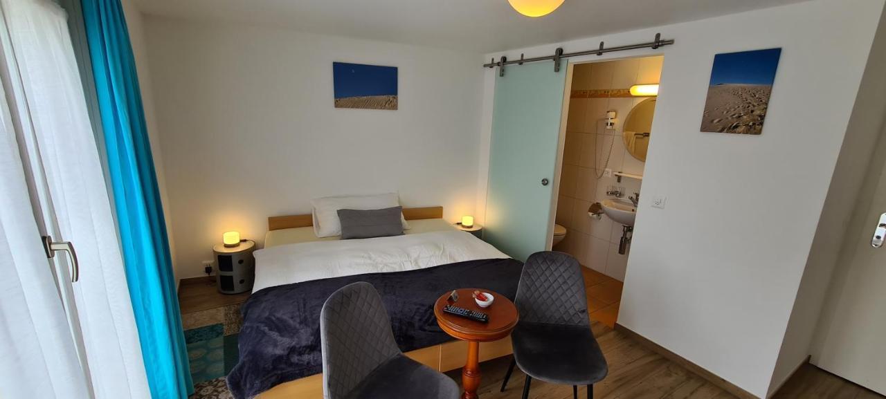 Hotel Restaurant Cave Bel-Air Praz  ภายนอก รูปภาพ
